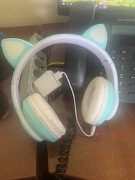 Бездротові дитячі світяться навушники котячі вушка Bluetooth 5.0 складні CAT STN-28 з вбудованим мікрофоном Mp3 MicroSD і кольоровим підсвічуванням Рожеві фото від покупців 14
