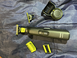 Электростанок Philips OneBlade Pro 360 QP6542/15 для лица и тела (8720689027137) фото от покупателей 14