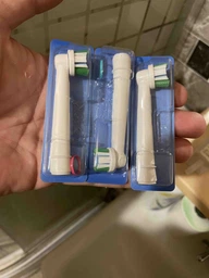 Насадки для электрической зубной щетки Oral-B Electric Precision Clean 3 шт (4210201848172) фото от покупателей 19