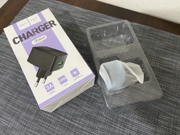 Зарядне мережеве HOCO C70A (QC3.0) (1USB/3A) Чорний фото от покупателей 3