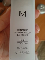 Люксовый BB-крем с увлажняющими и антивозрастными свойства Missha Signature Wrinkle Filler Bb Cream SPF37 PA++ 21 тон
