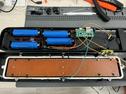 Ліхтар-прожектор 2в1 акумуляторний 3600 мАг, 48 LED, з USB-зарядкою, PowerBank та сонячною панеллю, HEL-6866T