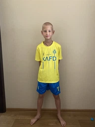 Форма футбольная детская Ronaldo (Роналдо) Al-Nasr «Аль-Наср» 2024, 28-150-155 см., желтая синяя фото от покупателей 3