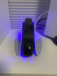 Зарядка для джойстика PS 5 Dobe Док Станция для PlayStation 5 PS 5 DualSense на 2 геймпада с LED подсветкой P5V Серый фото от покупателей 2