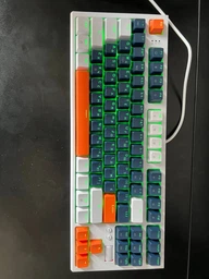 Клавіатура механічна дротова GamePro MK180W Hot-Swap Red Swich TKL RGB White фото від покупців 1