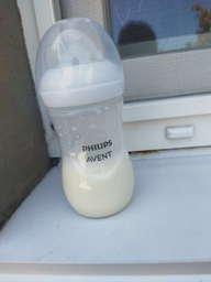 Пляшечка для годування Philips AVENT Natural Природний потік 260 мл (SCY903/01)