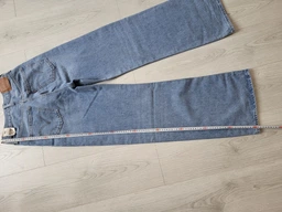 Джинси жіночі Levi`s Ribcage Wide-Leg H223 A6081-0001 25-32 Чорні (5401128250738) фото від покупців 8