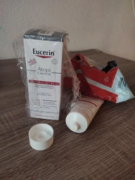 Интенсивно успокаивающий крем Eucerin AtopiControl для атопичной кожи в период обострения 100 мл (4005800264481) фото от покупателей 2