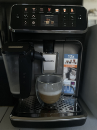 Кофемашина PHILIPS Series 4400 LatteGo EP4443/70 фото от покупателей 15