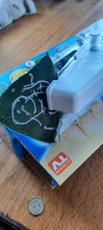 Швейная машинка ручная MINI HANDY SWITCH белая