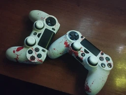 Чохол силіконовий для геймпада PS4 Dualshock 4 Bloody