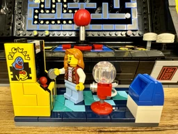 Конструктор LEGO Icons Аркада PAC-MAN 2651 деталей (10323)