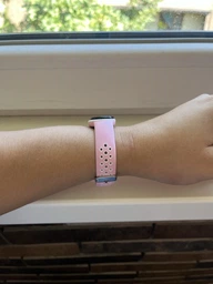 Силиконовый ремешок Nike style для фитнес-браслета Xiaomi Mi Band 5/6/7 с металлической застежкой Черный с красным (mrk2460) фото от покупателей 1