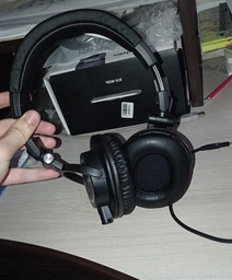 Наушники Audio-Technica ATH-M50x Black