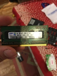 Samsung M471B5273DH0-CH9 SODIMM 8GB 1.5v 2Rx8 PC3-10600S-09-10-F3 DDR3 1333Mhz (Нова) фото от покупателей 4