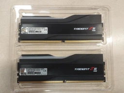 Оперативная память G.Skill DDR5-6000 32768MB PC5-48000 (Kit of 2x16384) Trident Z5 RGB Black (F5-6000J3040F16GX2-TZ5RK) фото от покупателей 2