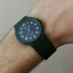 Наручные часы Casio MQ-24UC-3B Олива\Черный экран