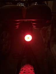 Розумный вело ліхтар West Biking, auto on/off, auto STOP фото від покупців 6