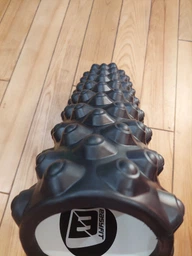Масажний ролик EasyFit Extreme 33x14 см (EF-EXTR33OR) помаранчевий (ролер, валик, циліндр МФР та йоги, масажер для спини, ніг, рук, шиї) фото від покупців 12