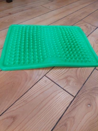 Массажный ортопедический коврик для стоп EasyFit Acupoint EF-2752 35х27.5 см с шипами Зеленый (56003138) фото от покупателей 1