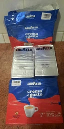 Кава мелена LAVAZZA для еспрессо машин 40% арабіка/60% робуста crema e gusto espresso 4*250г фото від покупців 2