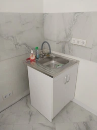 Тумба з мийкою 60х60 права Біла для кухні з сифоном