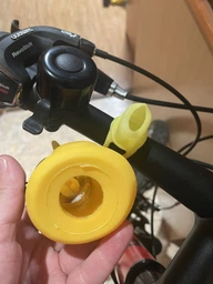 Качечка з підсвічуванням на кермо велосипеда WheelUp (10200-1) фото від покупців 4