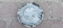 Колпачок заглушка на литые диски Renault 403152085R
