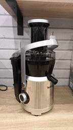 Соковыжималка центробежная Tefal Nutri XXL ZE660D10 фото от покупателей 2