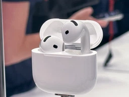 Навушники Apple AirPods 4 with Active Noise Cancellation (4-те покоління) (MXP93ZE/A) фото від покупців 6