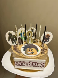 Набор украшений на торт декор из игры Роблокс Roblox для мальчиков фото от покупателей 1
