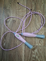 Электронная скакалка со счетчиком прыжков и калорий RETTER SmartRope Violet (RT-SR300-Violet) фото от покупателей 1