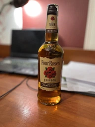 Бурбон Four Roses 0.7 л 40% (5000299101100) фото от покупателей 1