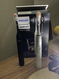 Набор электрических зубных щеток PHILIPS Sonicare HX9914/69 Diamond Clean 9000