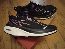 Женские кроссовки для бега Skechers 129001-NTCL 38 Бежевые (197976690349) фото от покупателей 1