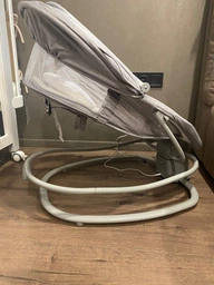 Укачивающий центр шезлонг Mastela 4 в 1 с таймером Grey-beige 8114 (25810) Бежево-серый
