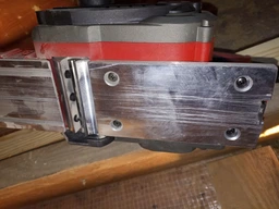 Мощный рубанок электрический Einhell TE-PL 900: 900 Вт, ширина 82 мм, глубина 3 мм, 15000 об/мин, 3.6 кг фото от покупателей 1
