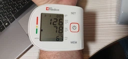 Тонометр Promedica Bangle автоматический на запястье гарантия 10 лет фото от покупателей 2