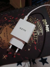 Сетевое зарядное устройство RZTK Block PD 20W Type-C White фото от покупателей 2