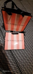 Пакет бумажный Victoria Secret (24×21×10 см)