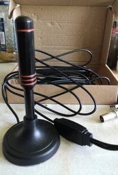 Цифровая ТВ-антенна BauTech HD 1080 VHF/UHF для DVB-T/T2 Черный (1013-613-00)