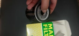 Фільтр масляний Toyota Corolla 1.3-1.8 89-/Camry 1.8-2.2 83-01/Peugeot 108 1.0VTi/Lexus NX 2.0 14- W 68/3 MANN-FILTER фото от покупателей 2