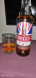 Виски Bell's Original 0.7 л 40% в подарочной упаковке (5000387905634)