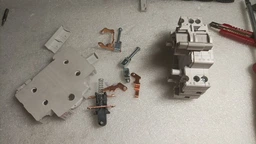 Перемикач навантаження ETI SSQ 225 2 полюси 25А "1-0-2" (2421424)