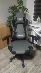Ігрове комп‘ютерне крісло для геймерів та роботи Supreme Gaming чорний та зелений
