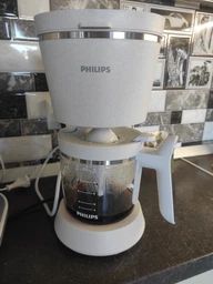 Кофеварка капельная PHILIPS Series 5000 HD5120/00