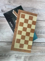 Шахматы шашки нарды пластиковые магнитные игральные набор 3 в 1 шахматный для детей новичков взрослых начинающих комплект шахмат шашек на подарок дорожные походные настольные на магнитной доске шахматная доска 25см x 25см АН38810 + игральные кубики