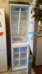 Холодильник Indesit INFC9 TI22X фото від покупців 6