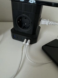 Универсальный сетевой удлинитель RZTK GaN Hub Wireless 65W + 3 USB-A (QC 3.0) + USB-С (PD20W) Black 2 м фото от покупателей 1