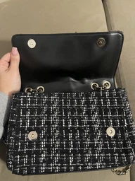 Сумка женская Guess Cessily medium 4020 Черно-белая (H2000029613494) фото от покупателей 2